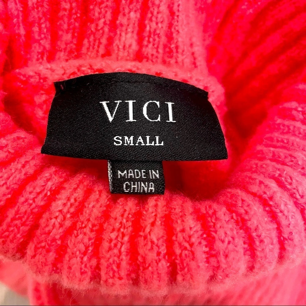 SOLD - 𝅺VICI collection pink turtleneck sweater size small - Picture 8 of 9